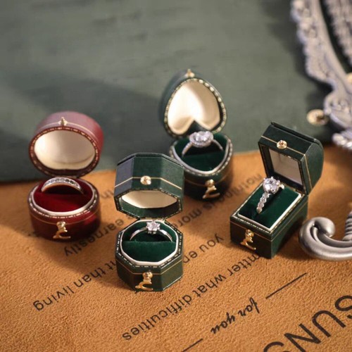 Engagement ring box - ring,