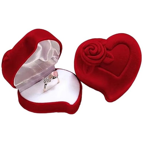 Red velvet jewellery - red,