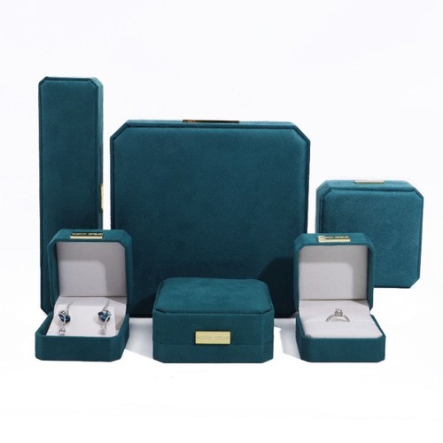 Velvet jewelry box - velvet,