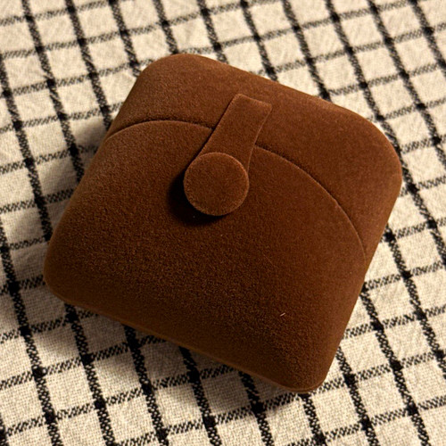Brown velvet ring box - brown,