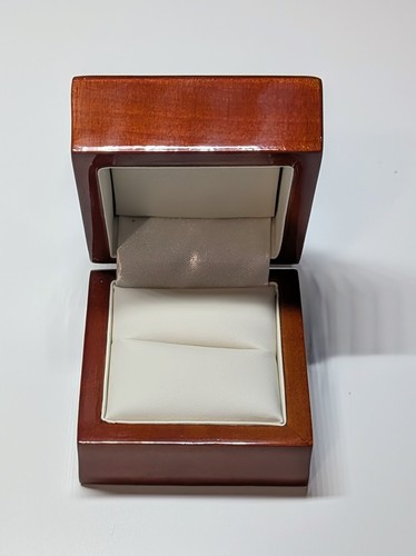 Empty luxury rosewood single - empty,