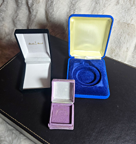 Danbury mint ring - mint, gift