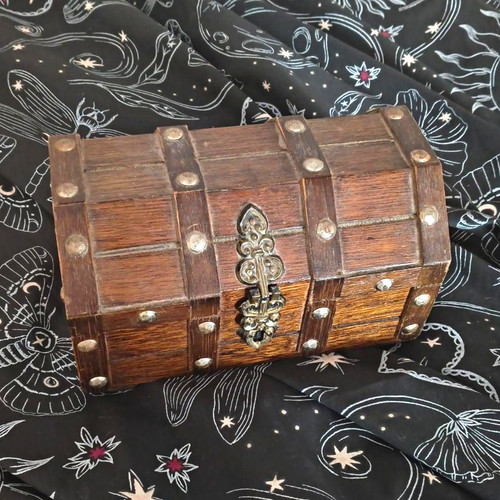 Wood jewellery box brown - box,, brown/red