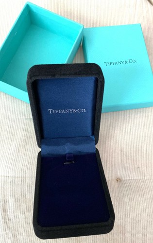 Tiffany blue velvet necklaces - blue,